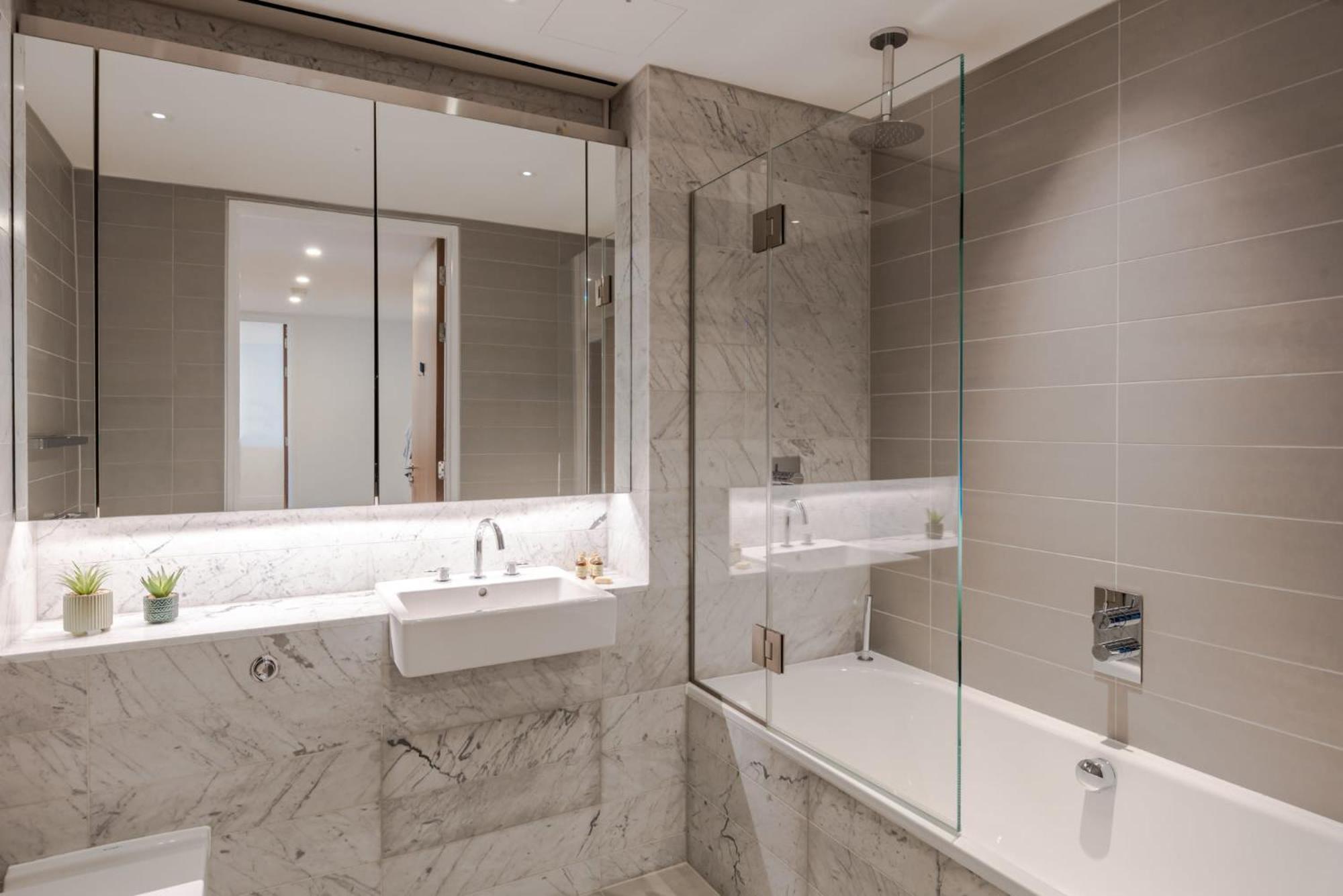 Zen Sanctuary - Soho - By Frankie Says Apartment London Bagian luar foto