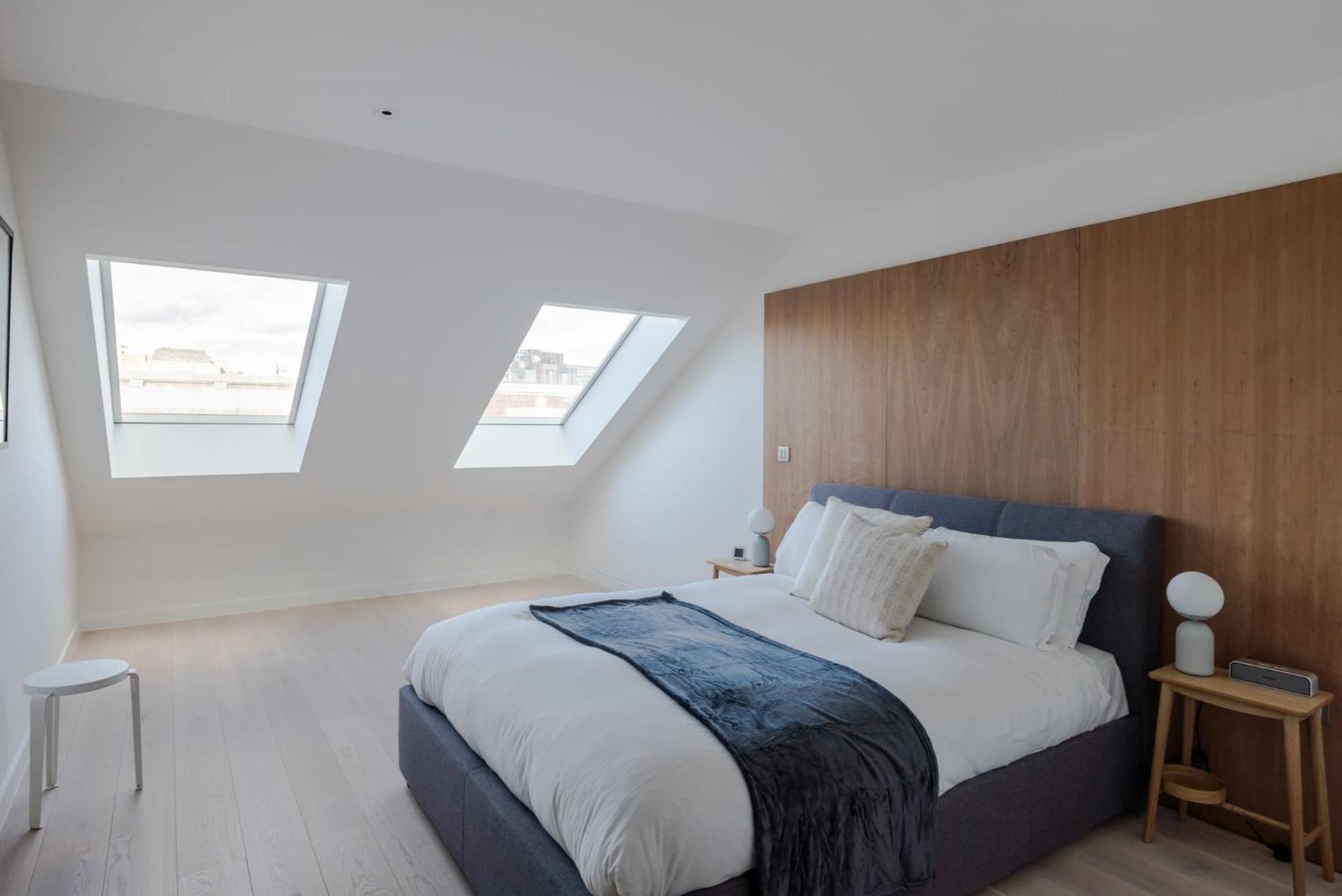 Zen Sanctuary - Soho - By Frankie Says Apartment London Bagian luar foto